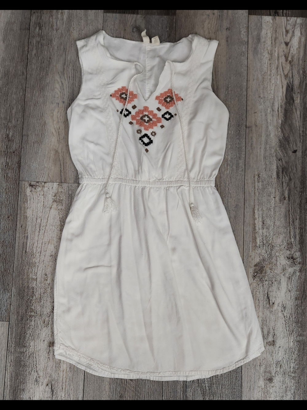 Kenji White Beaded Aztec/Boho Sleeveless Dress